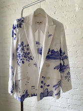 Load image into Gallery viewer, Dragon Fly Jacket
